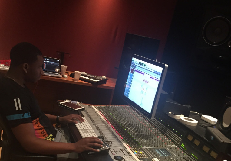 Isaiah Myles on SoundBetter