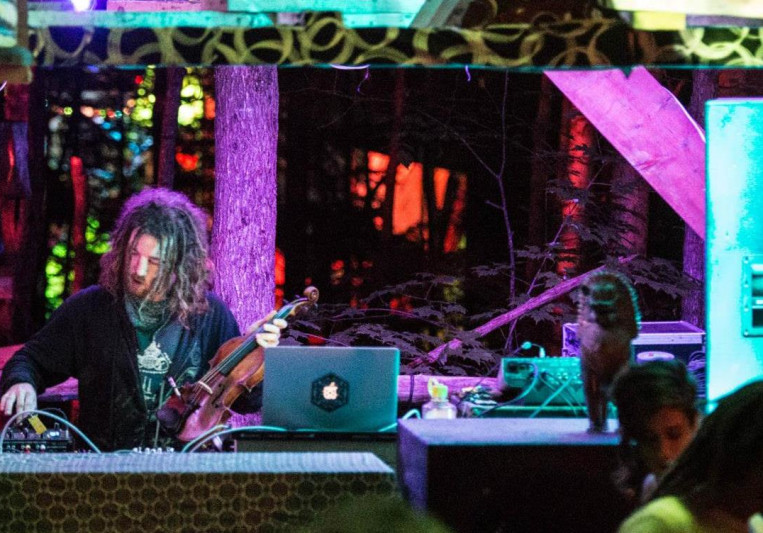 Doug Penny aka Totemic on SoundBetter