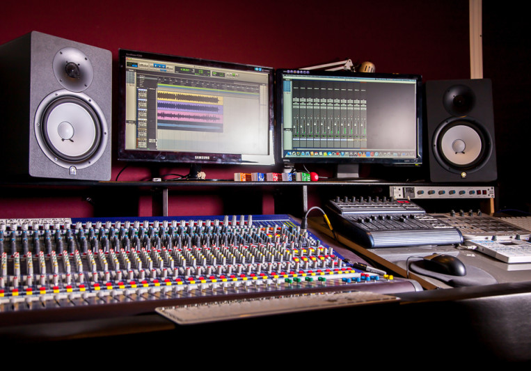 V&U - Mixing & Mastering on SoundBetter