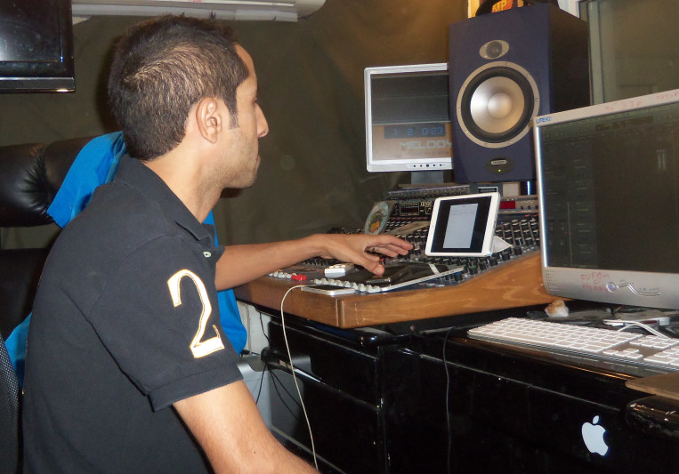 Ran Algov on SoundBetter