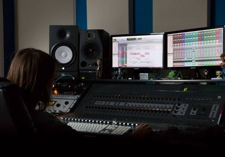 Mariana Hutten on SoundBetter