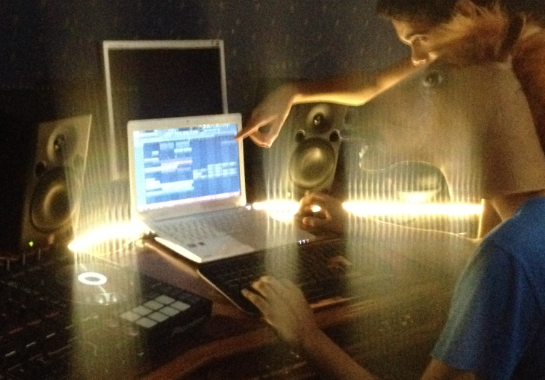 Roger Cervantes on SoundBetter