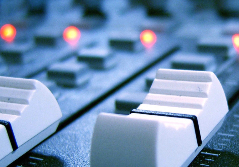 Mitchell Davenport on SoundBetter
