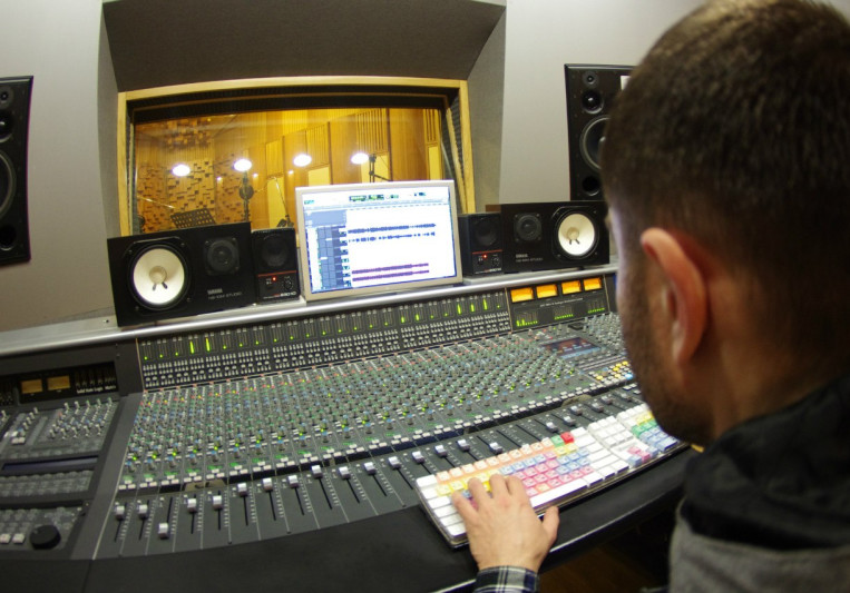 Alex Newgen Music Producer on SoundBetter