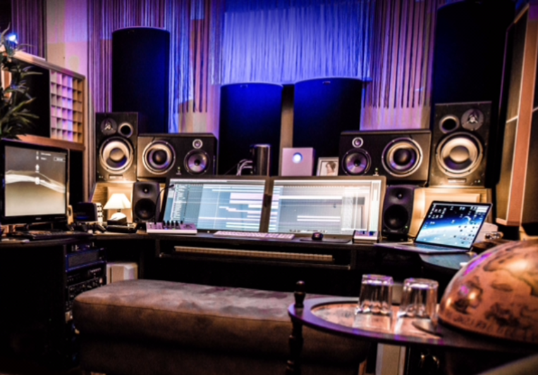 Markus Schulz on SoundBetter