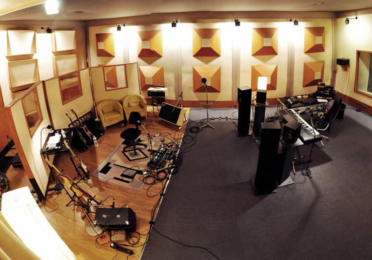 Le Studio Acousti on SoundBetter