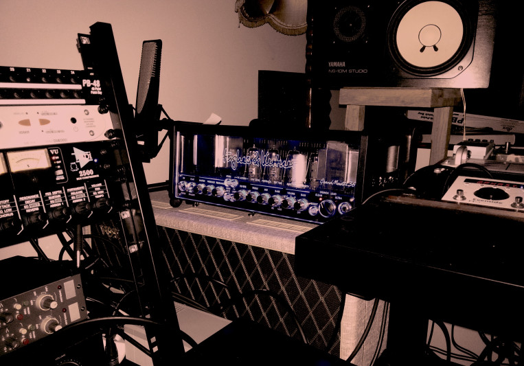 badstring on SoundBetter