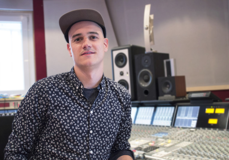 Stefan Ernst on SoundBetter