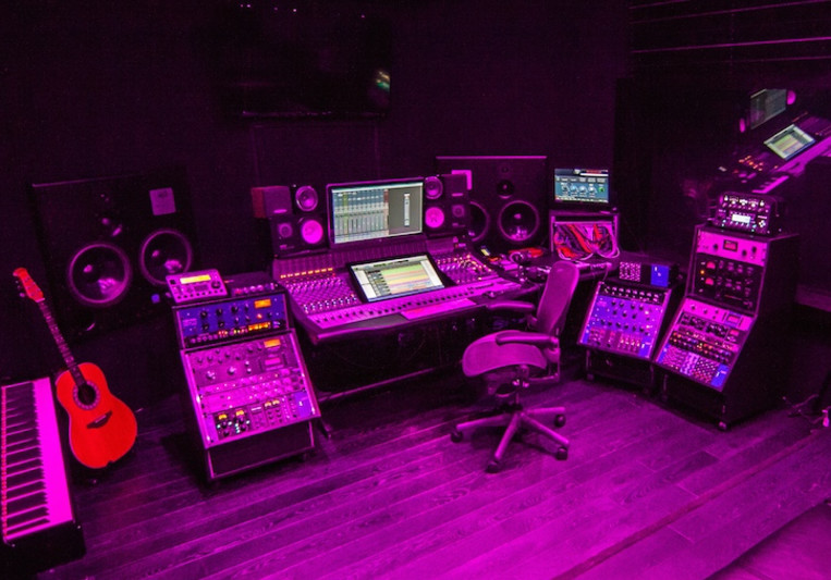 Oscillate Recordings on SoundBetter