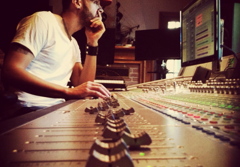 Chris Mendoza on SoundBetter