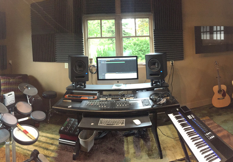 SGS on SoundBetter