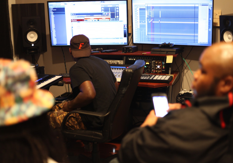MixMaster Pro Studios on SoundBetter