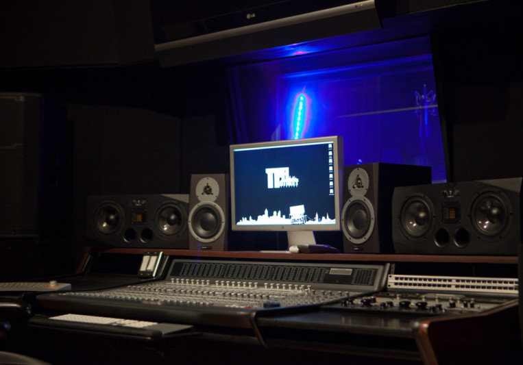 Skyline Recordings on SoundBetter