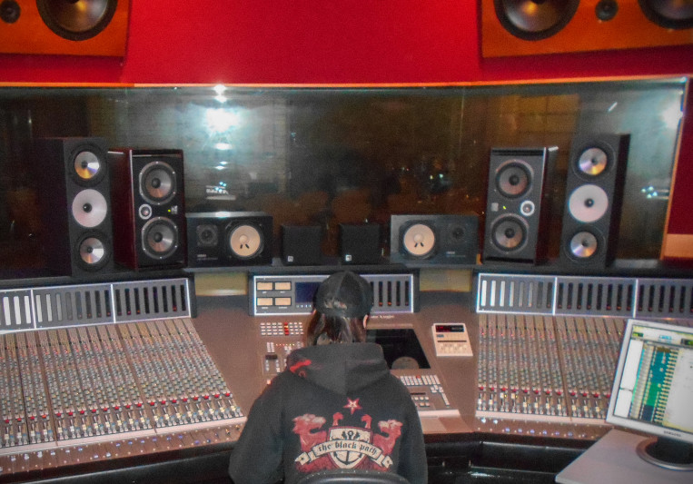 Peak Attack Studios on SoundBetter