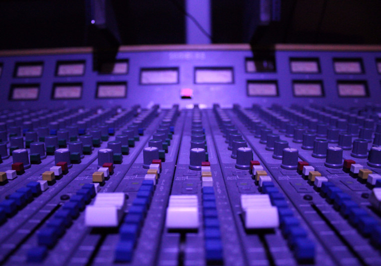 Voley Martin on SoundBetter