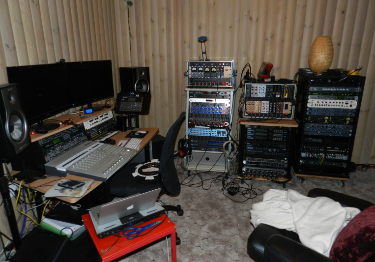 Kadaka Studio on SoundBetter