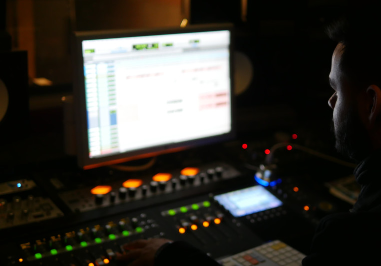 Esbin A Ramirez on SoundBetter