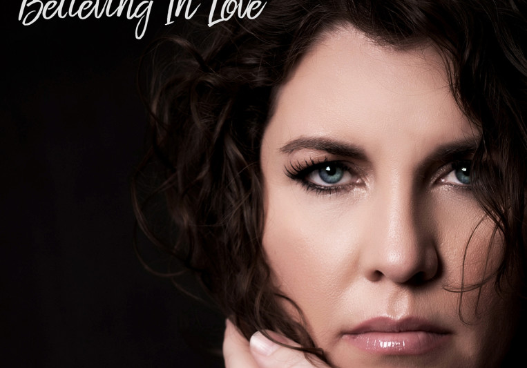 Amber Sweeney on SoundBetter