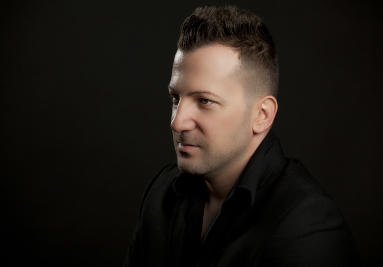 Cristian Ferrer on SoundBetter