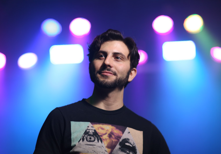 Caleb Elias Gilman on SoundBetter