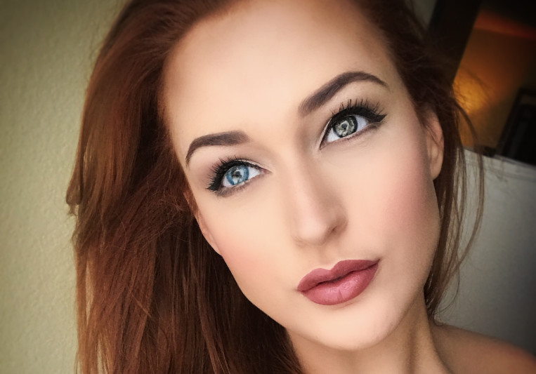Vocalist, Actress, Voice-Overs on SoundBetter