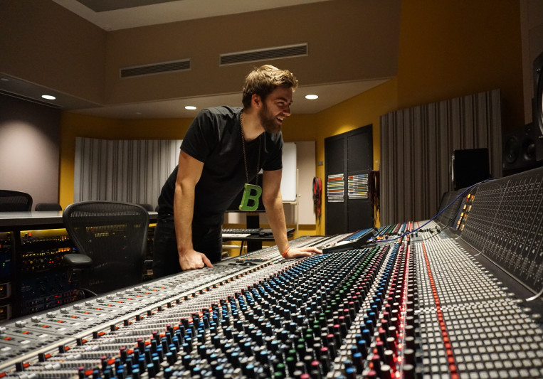 Bas Janssen on SoundBetter