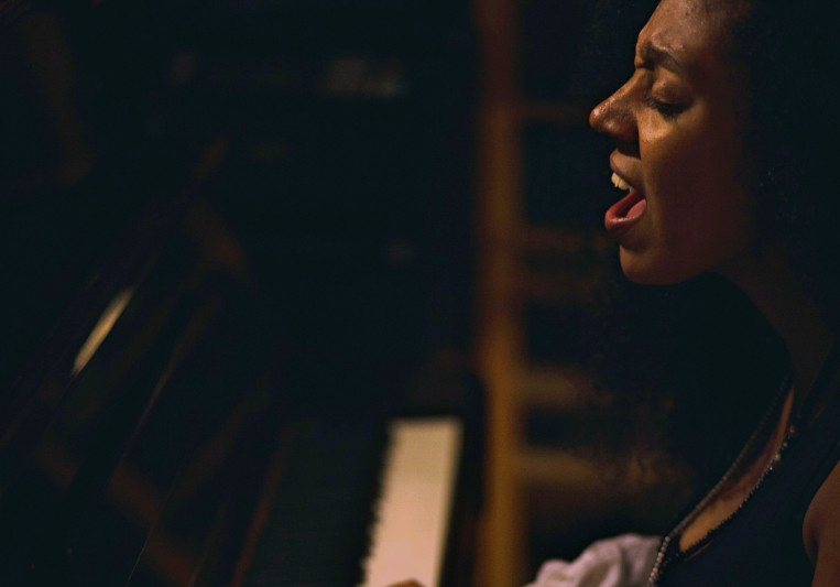 Mia LJ on SoundBetter