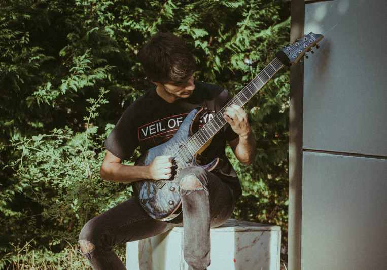 LynXguitarist on SoundBetter