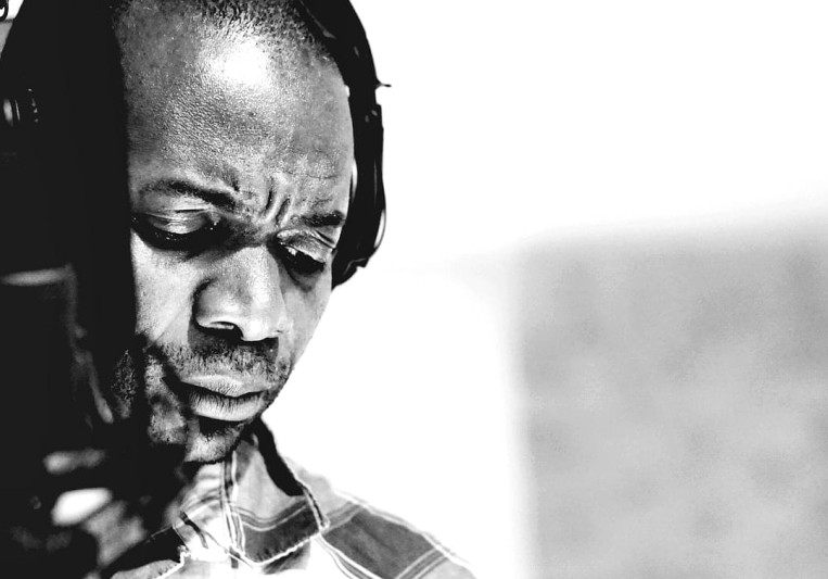 VOICEZUNE inc on SoundBetter