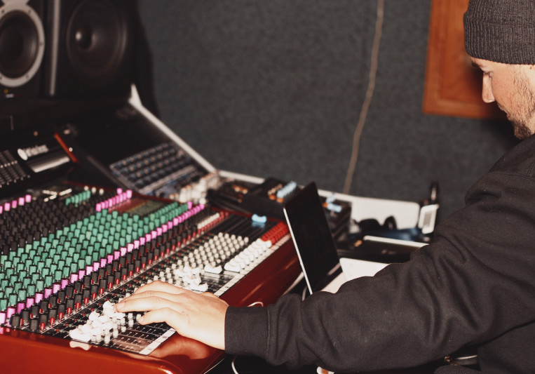 Kenan on SoundBetter