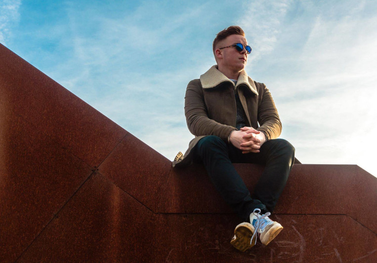 Chazthys on SoundBetter