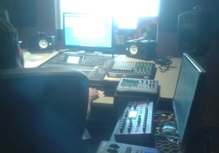 Cex on SoundBetter