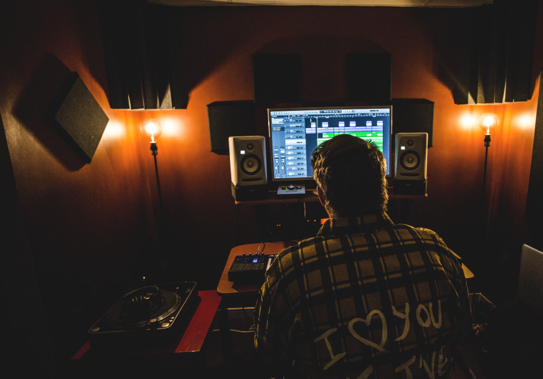NEW ALCHEMY AUDIO on SoundBetter