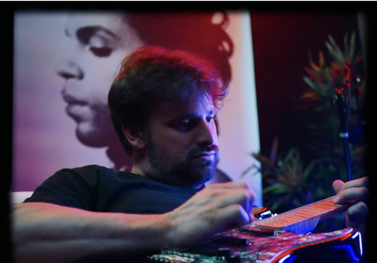 Cristian Délano on SoundBetter