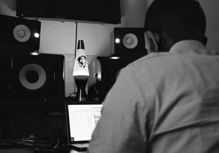 Avg Jo's music production on SoundBetter