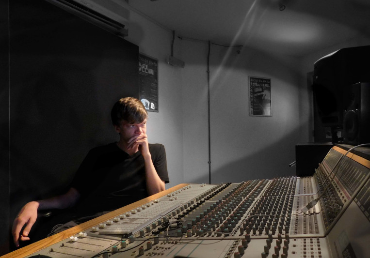 Zachariah La Roche on SoundBetter