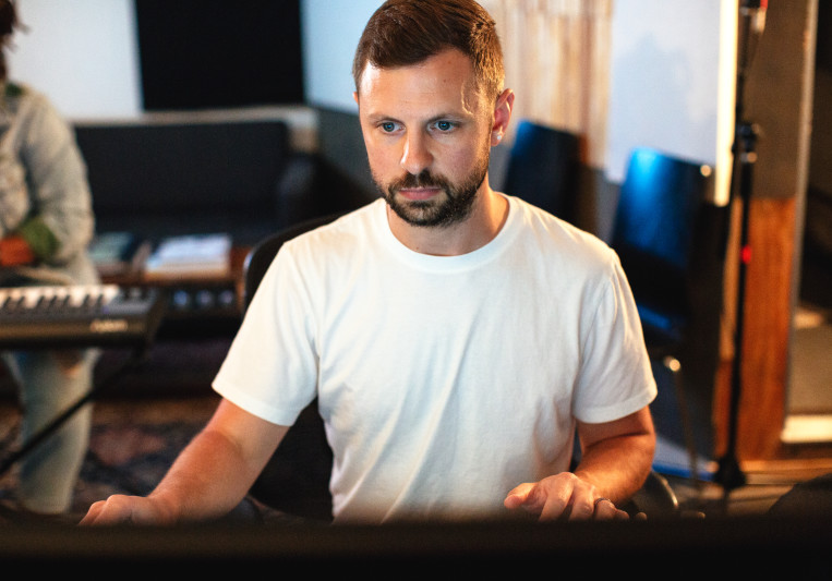 Wayne G Miller on SoundBetter