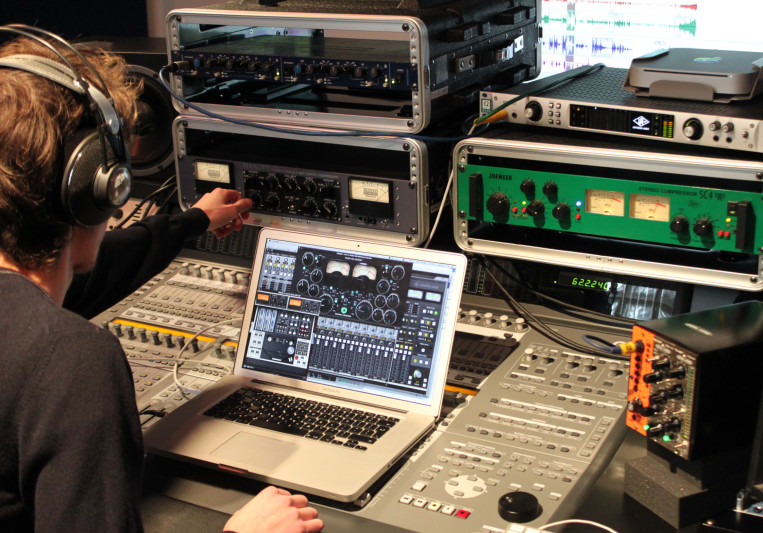 Andrea Piombo on SoundBetter