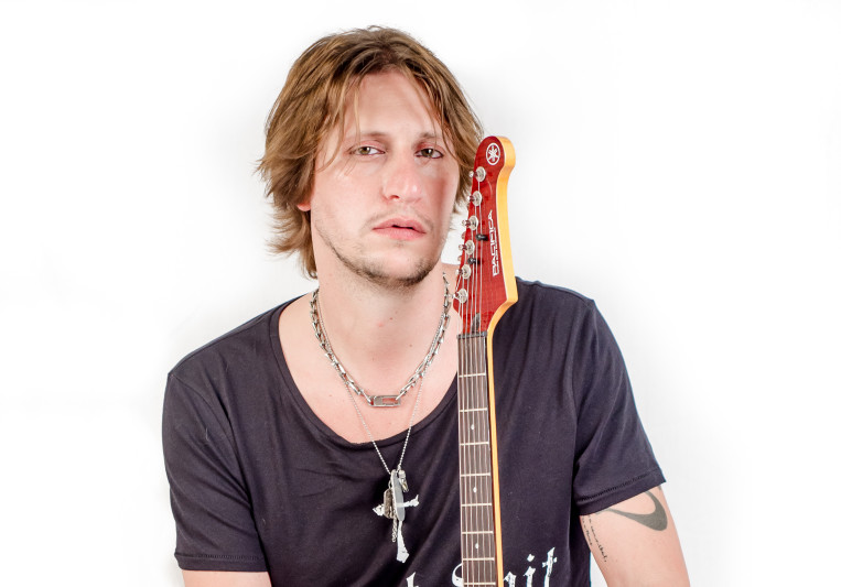 Simone Gianlorenzi on SoundBetter