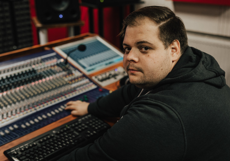 Domen Gracej on SoundBetter