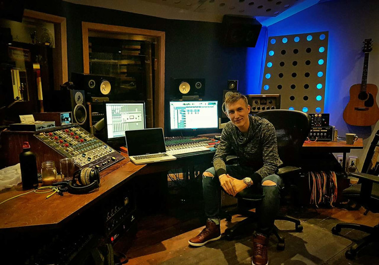 David L. on SoundBetter