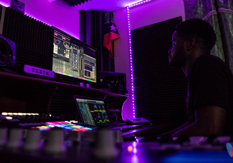 Chabo on SoundBetter