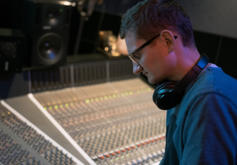 Cryo Music on SoundBetter