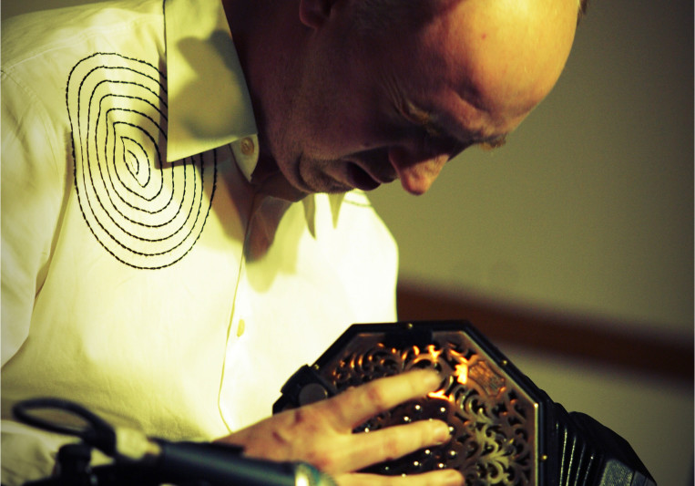 Simon Thoumire on SoundBetter