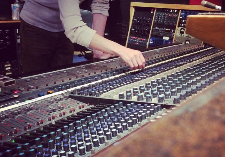 Healing House Recordings on SoundBetter