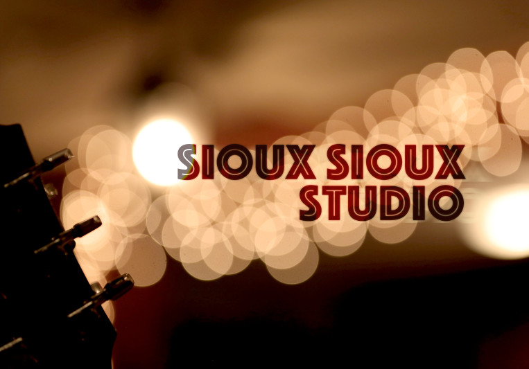 Sioux Sioux Studio on SoundBetter