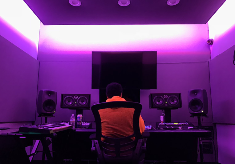 The 25th Hr on SoundBetter