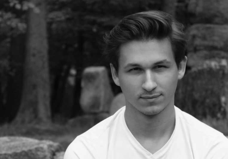 DAVID VIERCE on SoundBetter