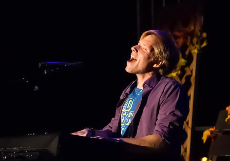Chris Hutton on SoundBetter