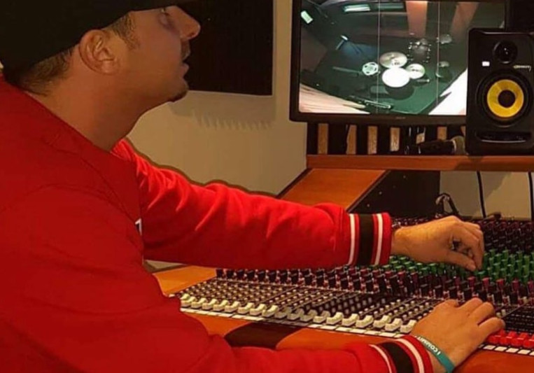 Gwiz8 on SoundBetter